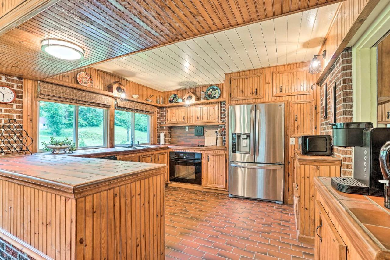 Serene Misty Vale Home With Game Room, Grill! Clayton Exterior photo