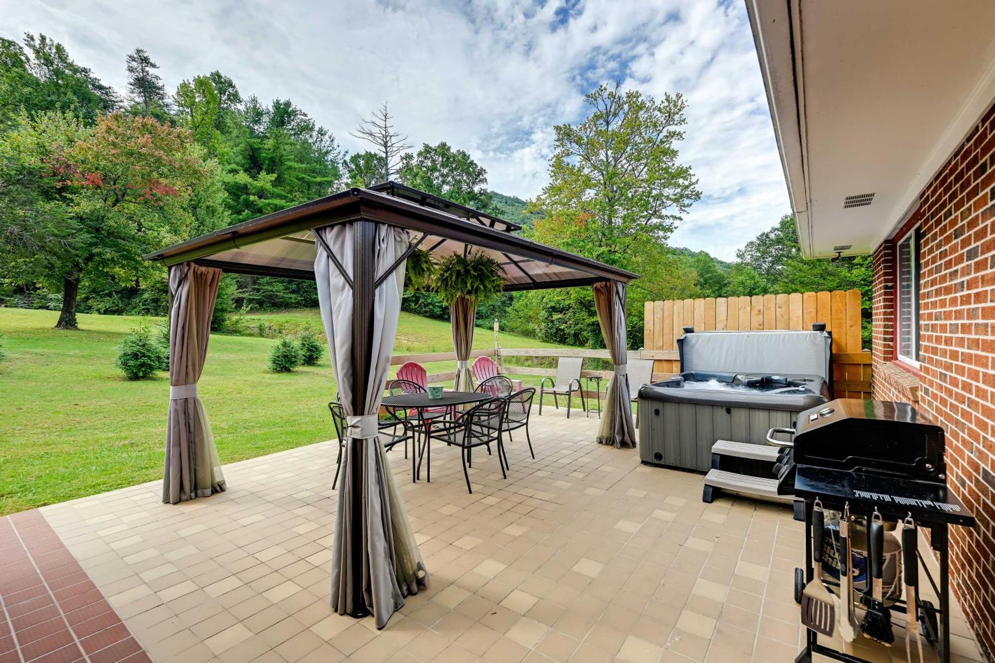 Serene Misty Vale Home With Game Room, Grill! Clayton Exterior photo